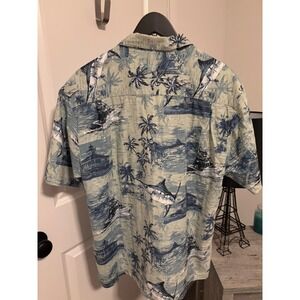Clearwater Hawaiian Shirt Marlin Lighthouse Palm Trees Short Sleeve SZ M